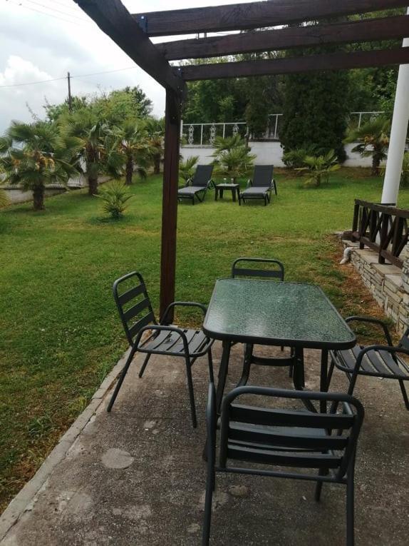 Villa Paradisos Likostomon Exterior foto